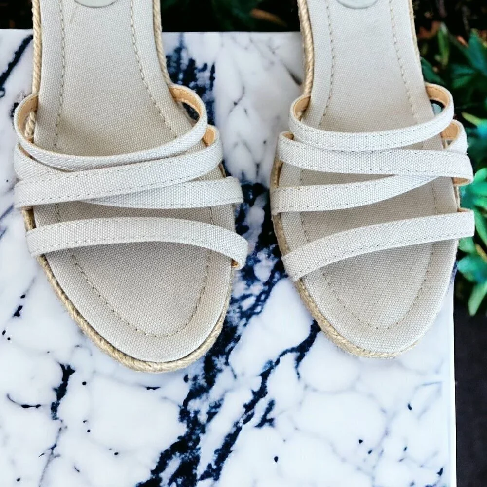 J.Crew NWOT Strappy Espadrille Wedge Sandals Size 7 Light Gray